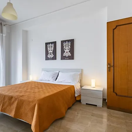 Via Liberta Roomy Apartment Palermo